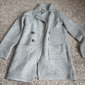 Elegant Women's Gray Pea Coat
